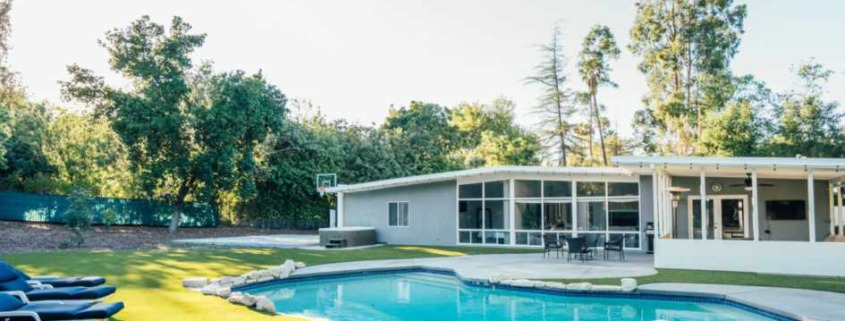 Hillside boutique luxury rehab residence exterior in Tarzana Los Angeles